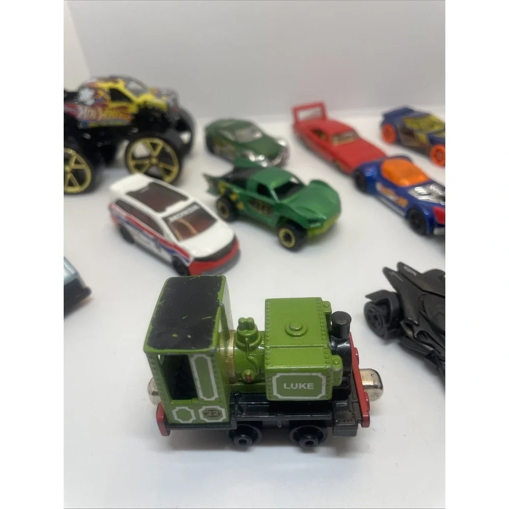 Hot Wheels Cars and 1 Monster Truck,vroom Truck and Loose Lot Of 20 In All Total